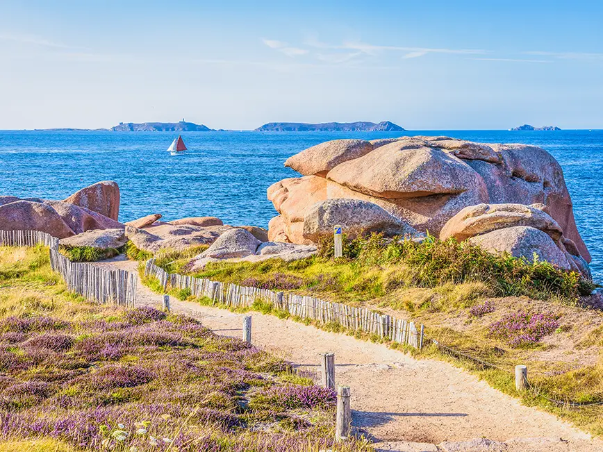 sentiers de randonnees et de vtt a moelan sur mer
